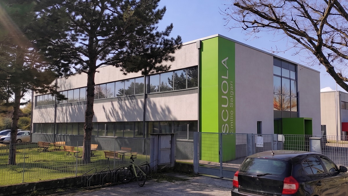 Riqualificazione Scuola E. Salgari: Ingegneria per un'Edilizia Scolastica Sicura e Sostenibile